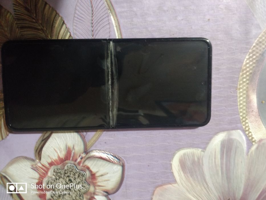 Samsung z flip 3   5G