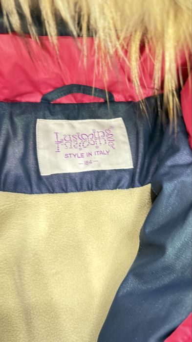 Продам зимний пуховик для девочки