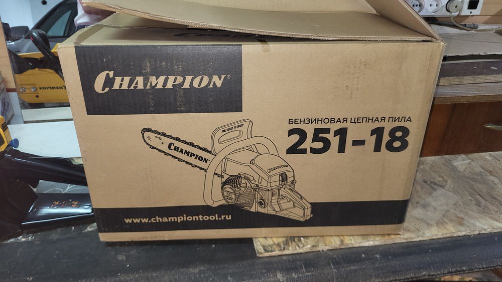 Бензопила Champion бензиновая
