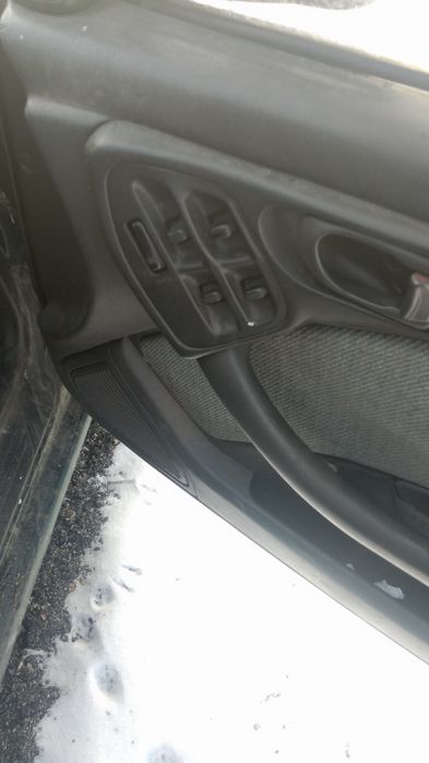 Продам Субарика.