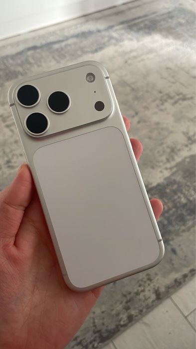 Обменяю 17 про оригинал