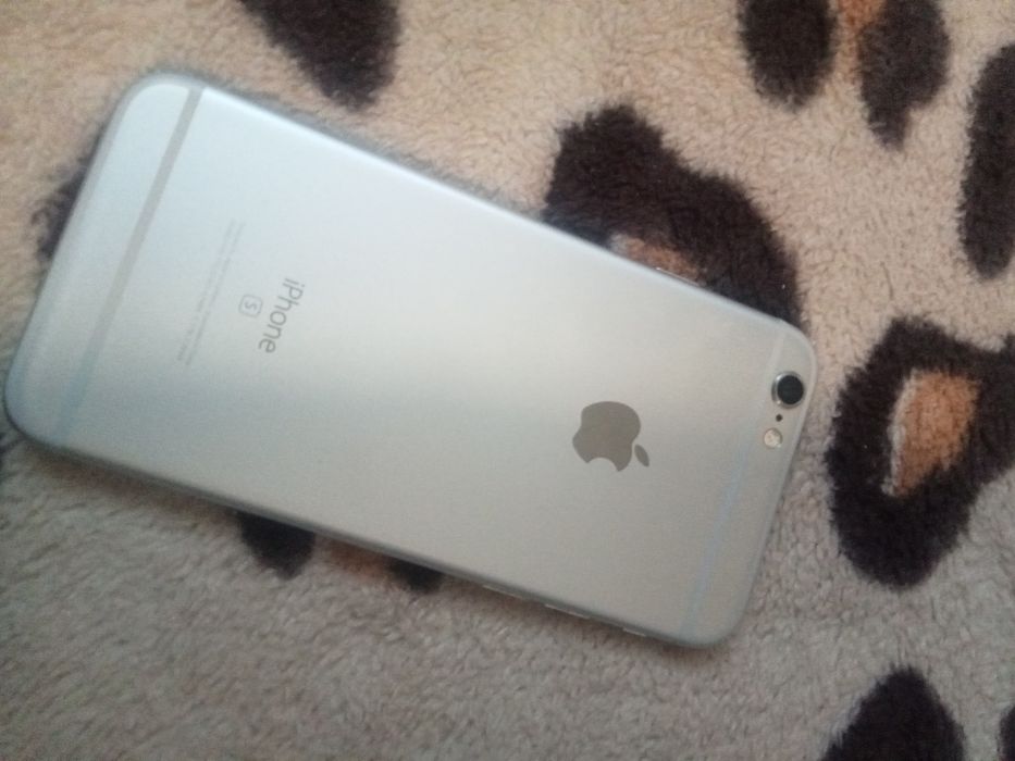 Продам Аифон S в хорошем состоянии