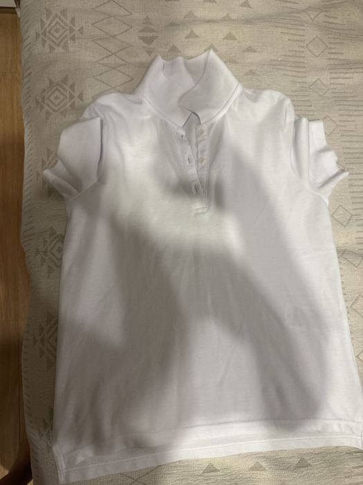 Женская одежда.