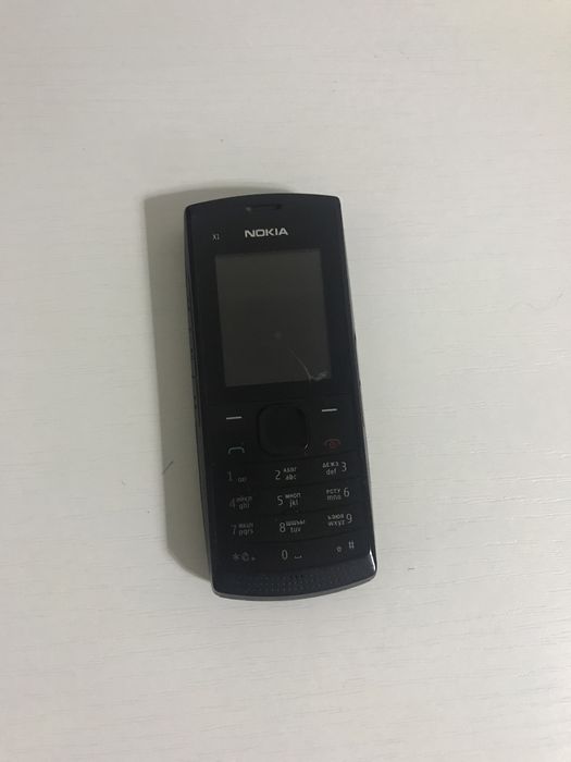 Продам Nokia X1 в хорошем состоянии