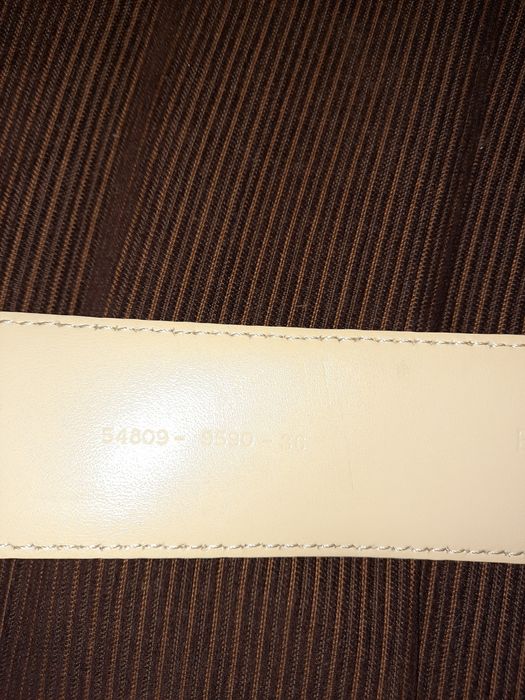 Curea din piele Escada