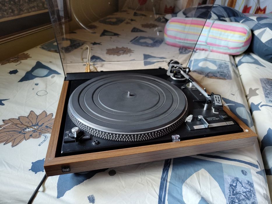 Грамофон Dual 1246