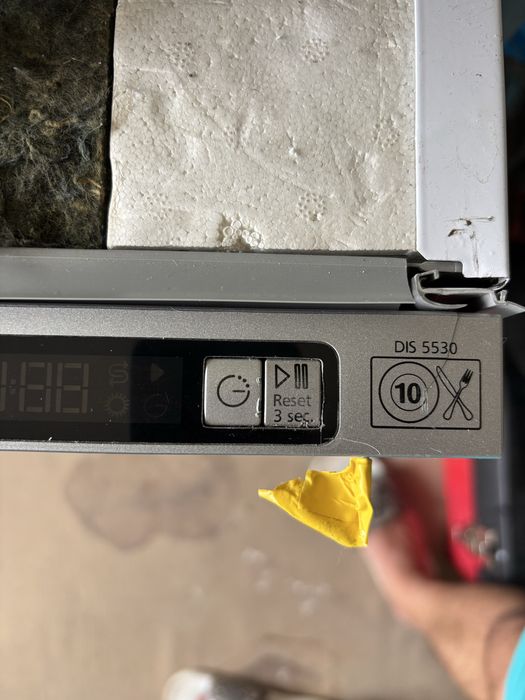 Съдомиялна за вграждане BEKO DIS5530 за ремонт