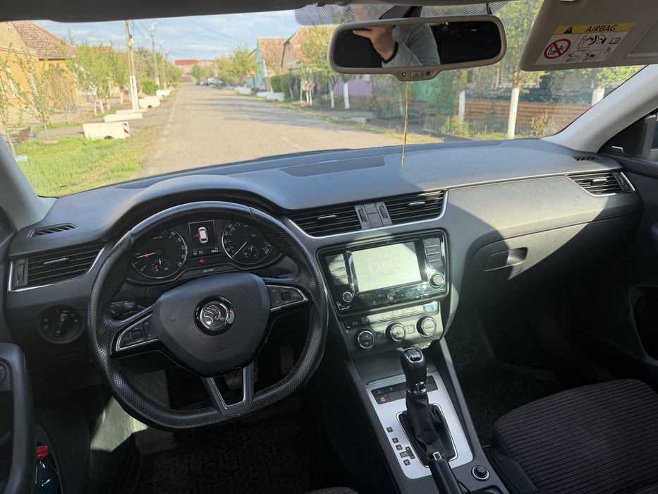 SKODA Octavia 2016 — imagine 3