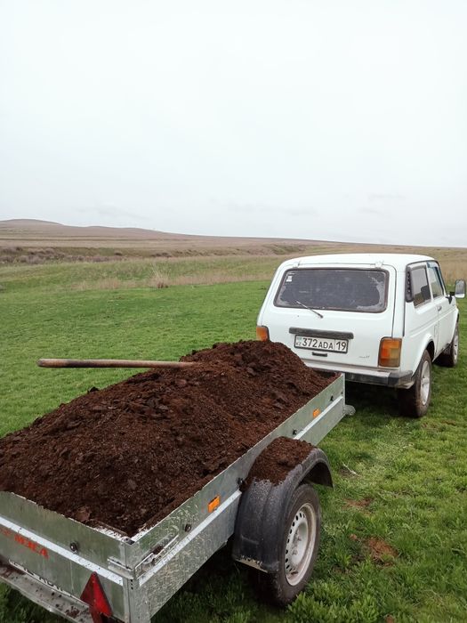 Доставка Навоз,биогумус,чернозем.Цены разные.