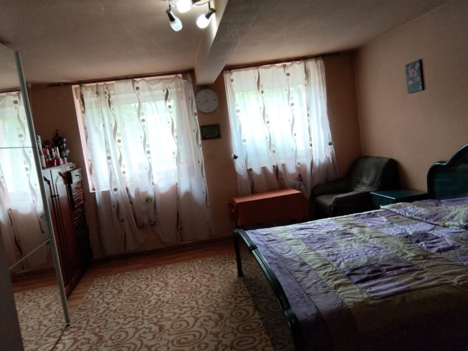 Vand casa la Variasul mare renovata