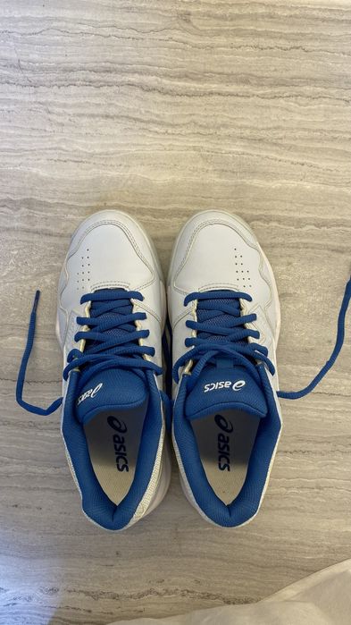 Спортивные кроссовки asics оригинал из Европы