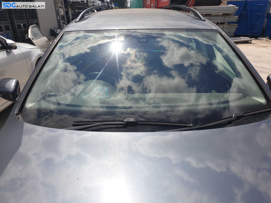 Parbriz Geam Sticla cu Senzor Ploaie Lumina Lumini Volkswagen Passat B7 2010 - 2015 [K9664]