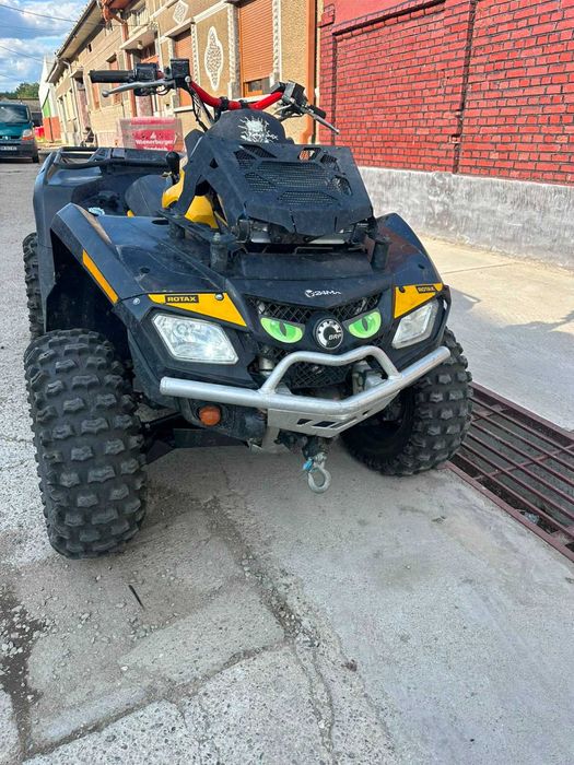 CAN-NAM 800 R  An 2012