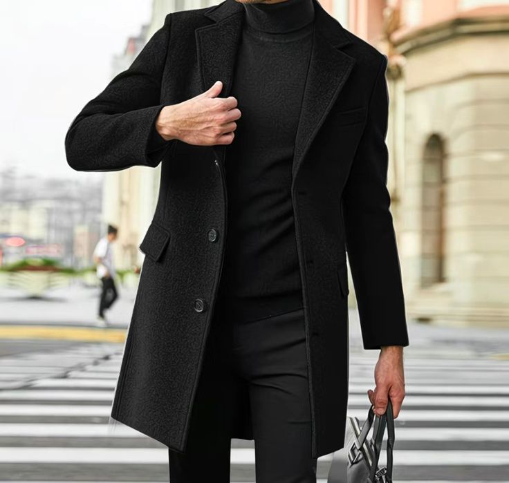 Лёгкое мужское пальто