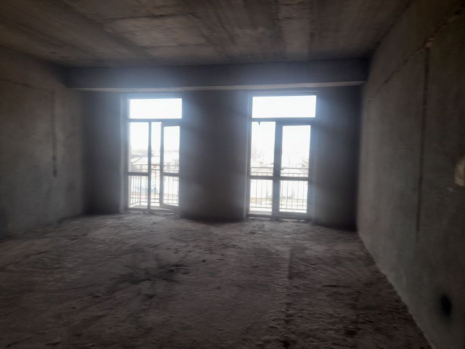 Kvartira sotiladi 3xona 63 kvadrat