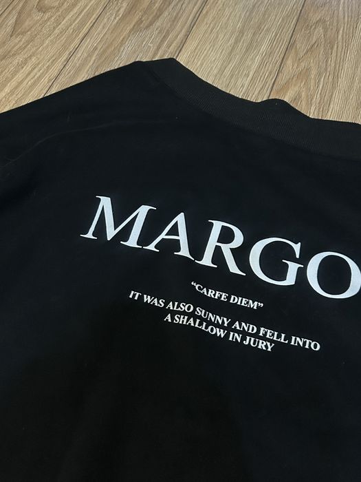 черная кофта на одно или два плеча