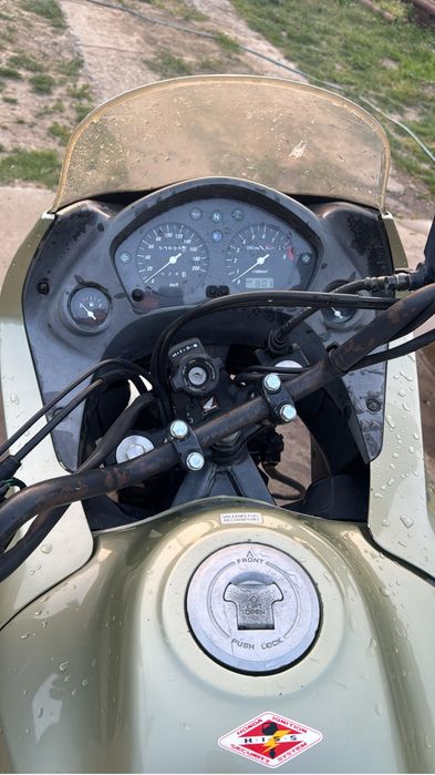 Honda Transalp XL650V