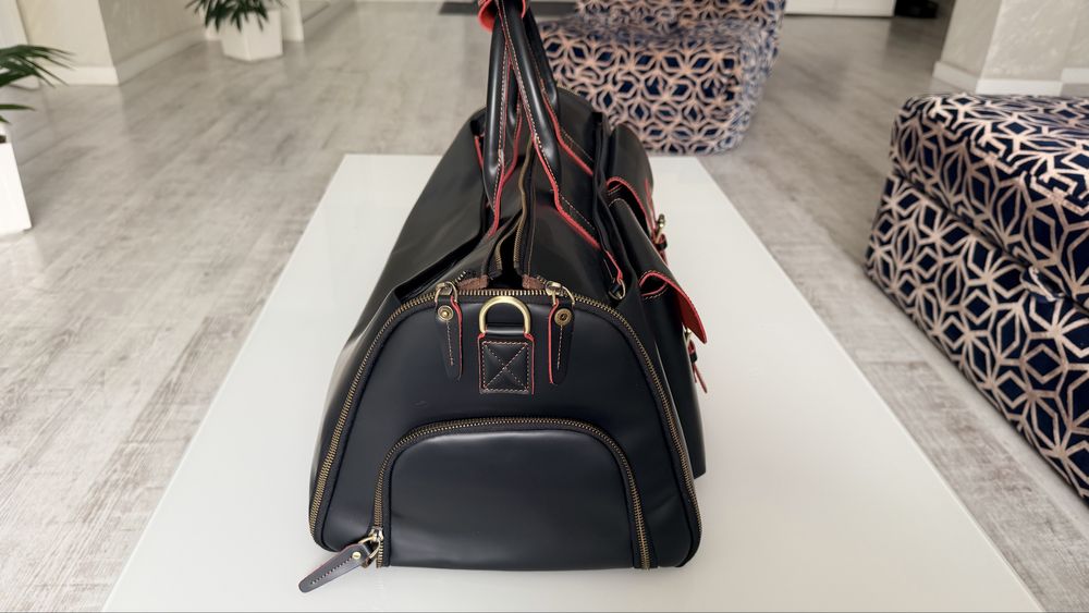 Премиальная кожаная сумка-портплед