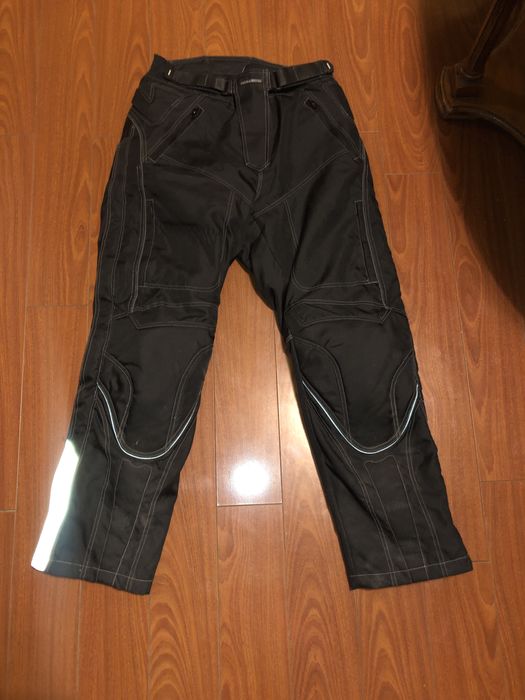 Pantaloni blugi geaca ghete motor motocicleta