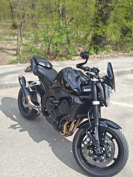 Yamaha FZ1-N     150HP