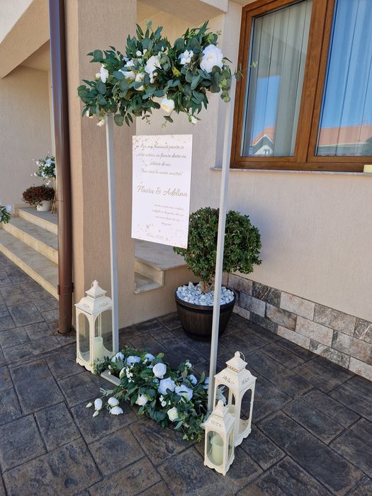 Vand decoratiuni florale