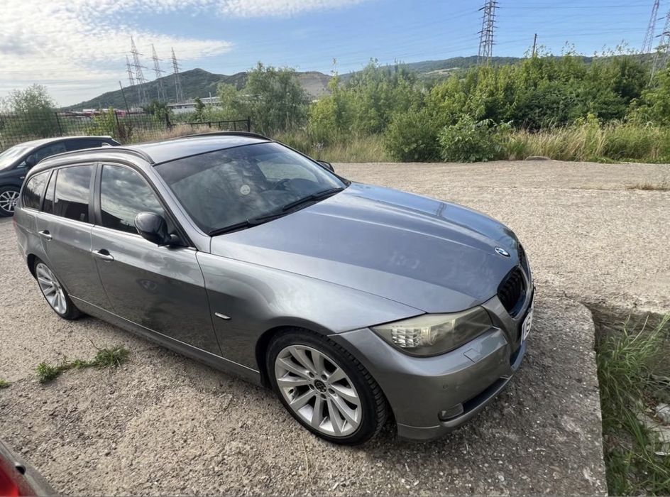 BMW e91 320d automat