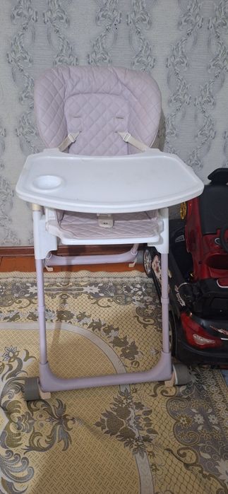 Детски столь для кормление