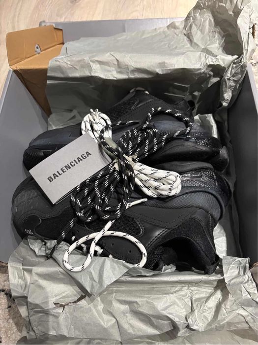 Vand Balenciaga Triple S
