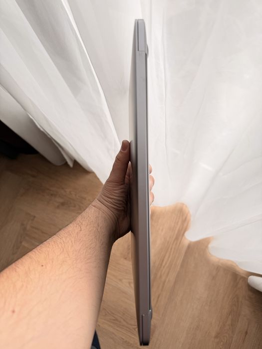 Macbook pro 13 m1 2020 / 8gb ram / 256gb ssd