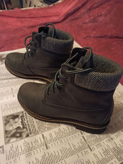 Женские ботинки зимние