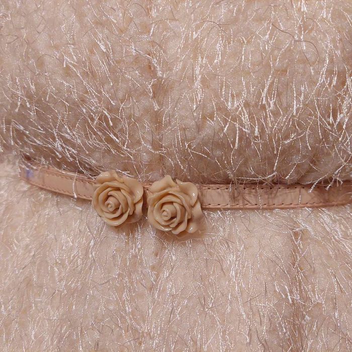 Нежна и ефирна булченска рокля и елегантно тънко палтенце с колан