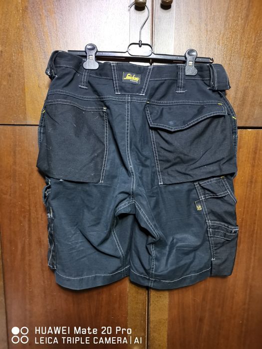 Snickers номер 50, модел 3023.