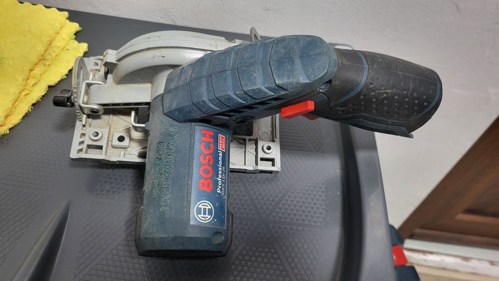 Mini circular bosch gks 12-26 plus 4 discuri