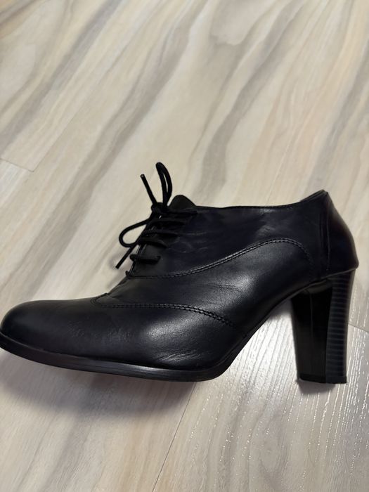 Дамски обувки на ток