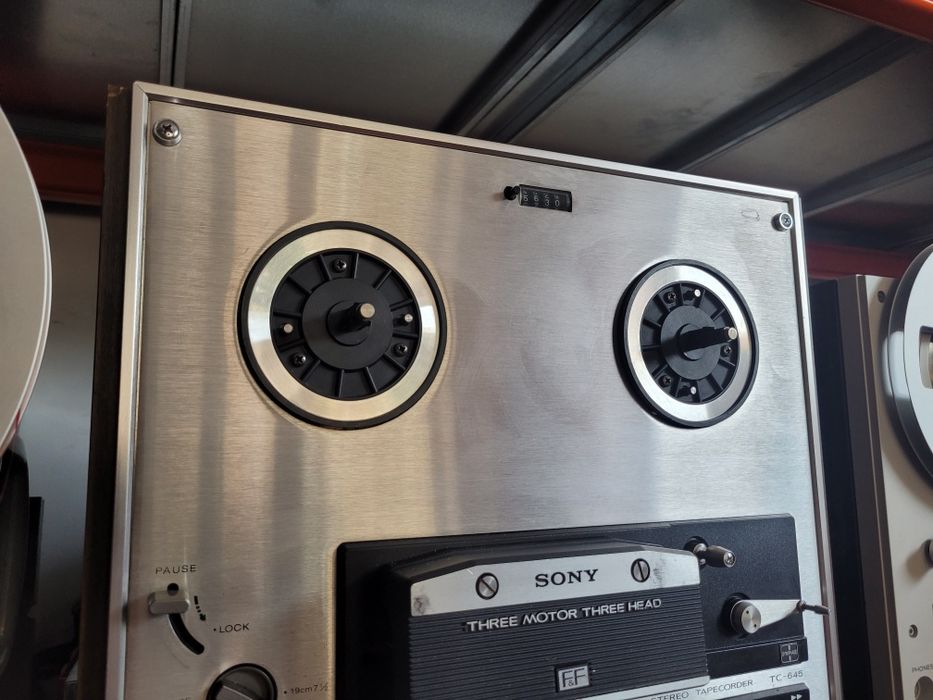 Magnetofon Sony TC 645