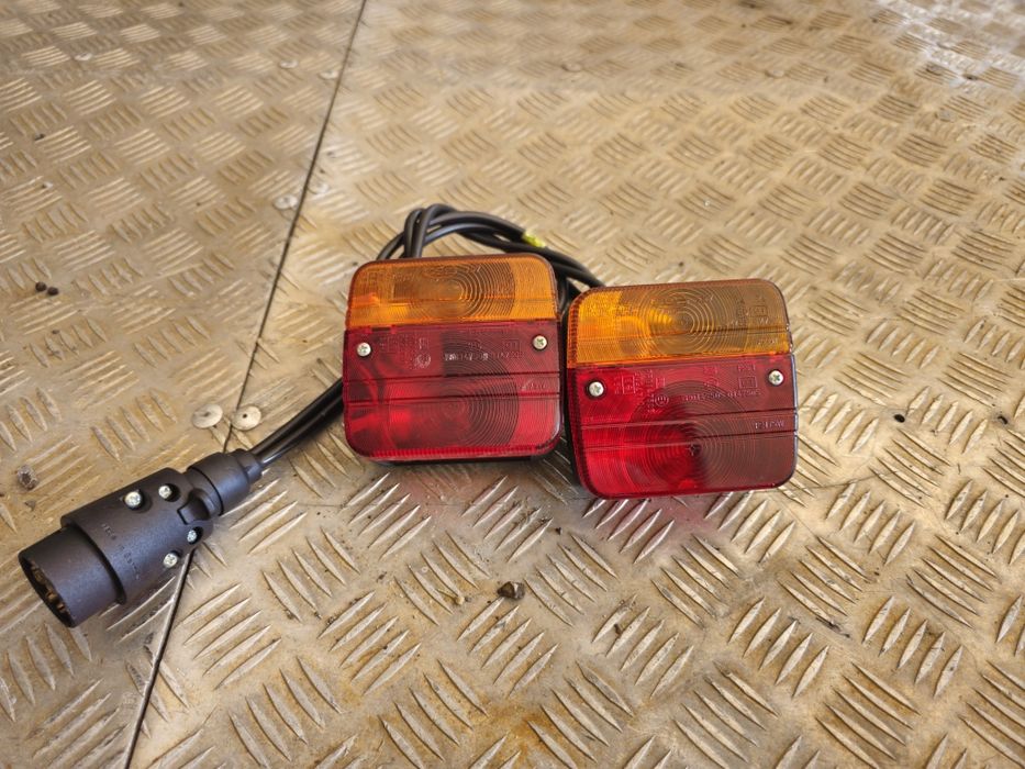 Универсални стопове за камион или селскостопанска техника