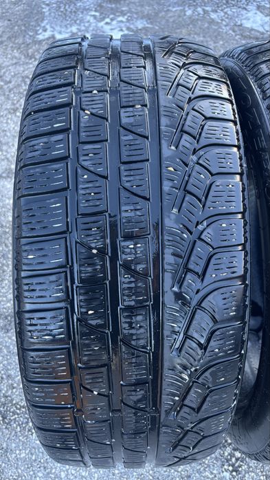 Зимни гуми 235/45/18 PIRELLI