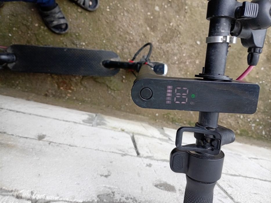 Trotineta electrică