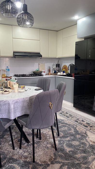 Продам дом из 6 комнат