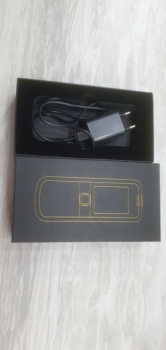 Nokia 8800 2 та симкартали  имейкадан ўтган