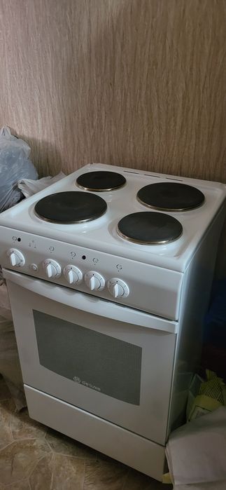 Продам плиту электрическую