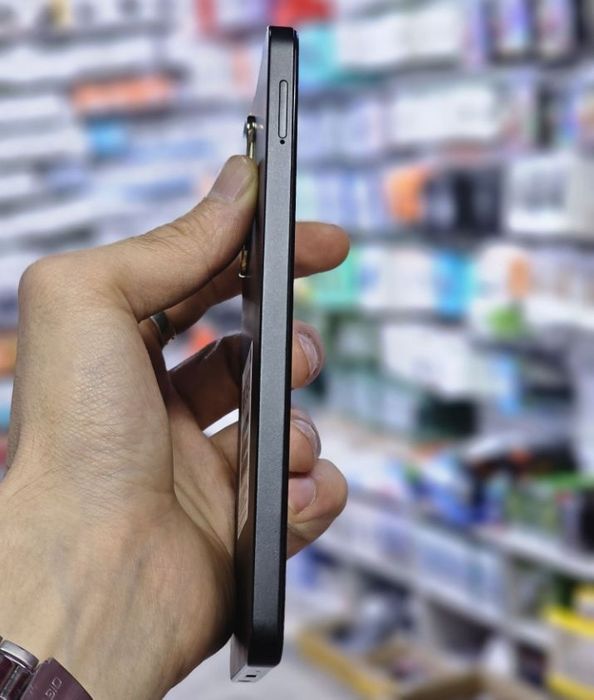 Срочно продам телефон