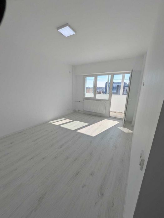 Proprietar vand ap.3 camere metrou Obor