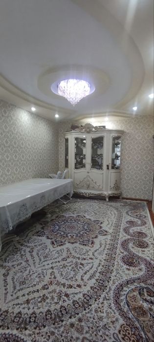 Yunsobod 15kv 3⁴/3/4 Srochna Sotiladi