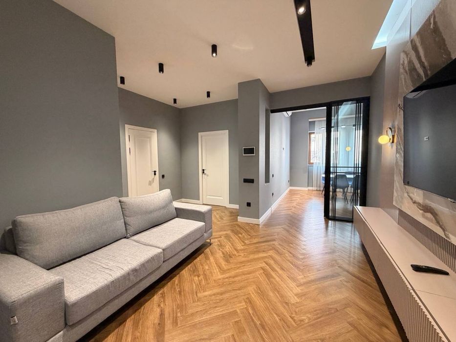 Хумо Арена / Бифит / улица Бешягач квартира с площадью 89кв.м срочно