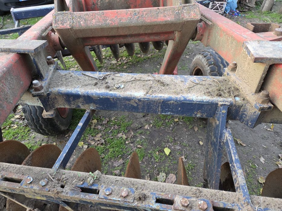 Vând  disc  agricol  în  V.