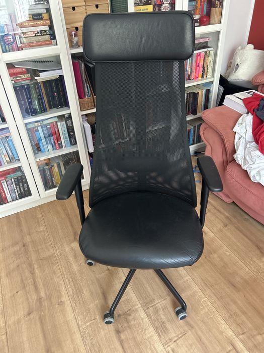 Scaun birou Markus aproape nou