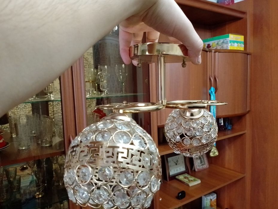 Потолочная люстра