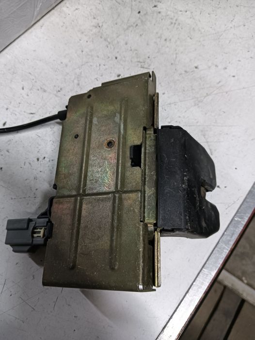 Broasca Haion Volvo Xc90 I (275) [ 2002 - 2015 ]