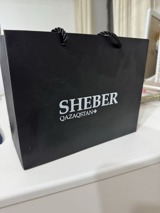 Продам новые часы Sheber